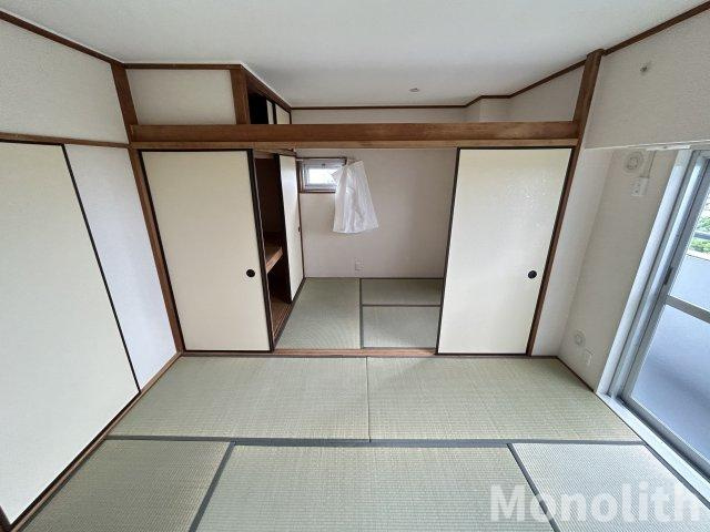 光明池駅前４号棟の内装