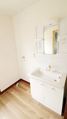 【独立洗面台】 | 桜川市御領4LDK中古住宅