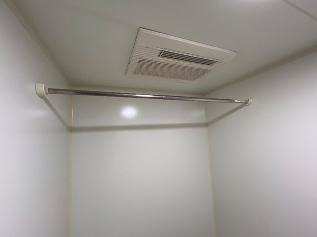 ブルーダイヤモンドの浴室