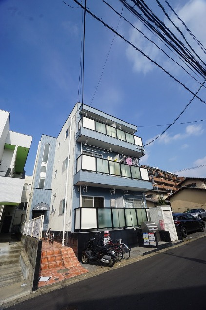 福岡市東区松香台１丁目の賃貸マンション