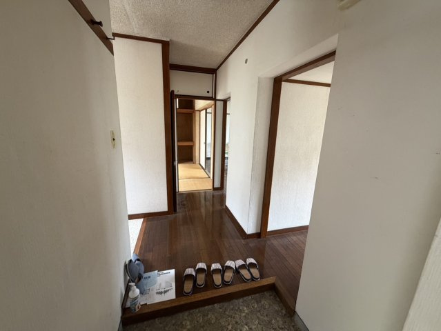 箕面如意谷住宅15号棟の内装|■物件内覧・資金計画相談・住宅ローン相談、リフォーム相談、お問合せ受付中■
※当日・翌日のご内覧、ご相談はお電話でのお問合せがスムーズです！
