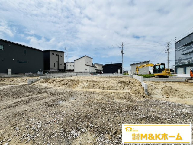 知多市新知字南新生　全6棟　B号棟の外観|Ｒ8.7.7撮影　長期優良住宅☆