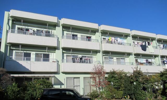 八王子市館町の賃貸マンションの外観