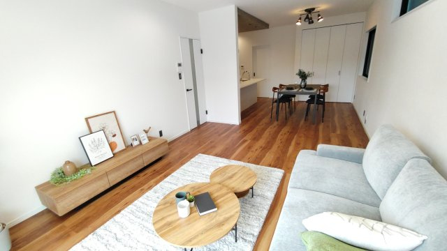 神戸市垂水区狩口台　新築戸建ての居間・リビング