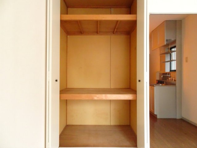 ベルメゾンの収納|大きなものも収納できそうです
