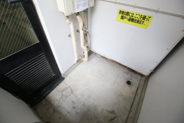 ニューハイツ切り通しの設備