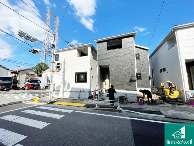 尼崎市大庄中通　第8期　新築一戸建ての外観|現在建築中！落ち着いた街並みで新生活を始めることが出来そう！周辺の物件も併せてご紹介させて頂きます！