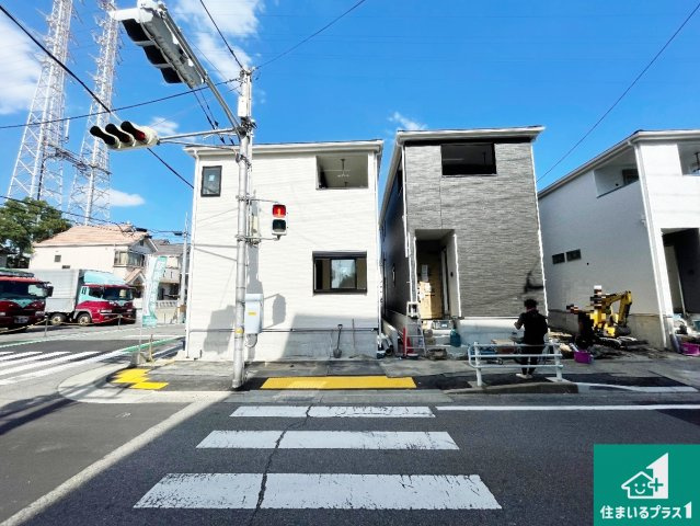 尼崎市大庄中通　第8期　新築一戸建ての外観|周辺は落ち着いた街並みの住宅地！子育てがしやすい住環境です！まだ未完成ですが、現地でしかわからない事もございます。是非一度ご覧ください。