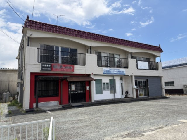山下様住居付店舗の外観