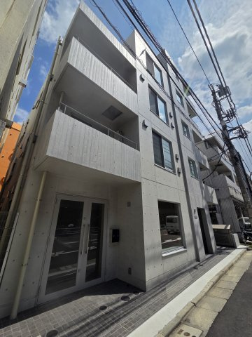 渋谷区初台２丁目の店舗事務所