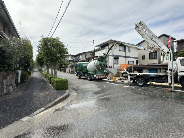 神戸市垂水区神陵台９丁目新築戸建２号棟の前面道路含む現地写真|2026年6月6日撮影