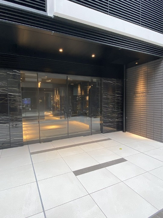 S-RESIDENCE神田avanceのエントランス|清潔なエントランスです