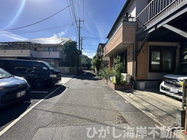 藤沢市辻堂元町4丁目　売地の前面道路含む現地写真|現地外観