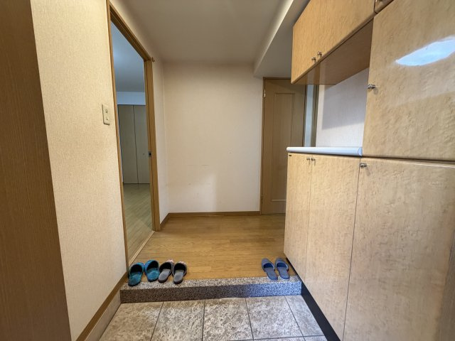 ゼファー熱海シーヒルズの玄関|玄関ホール
