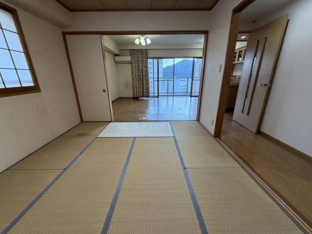 ゼファー熱海シーヒルズの和室