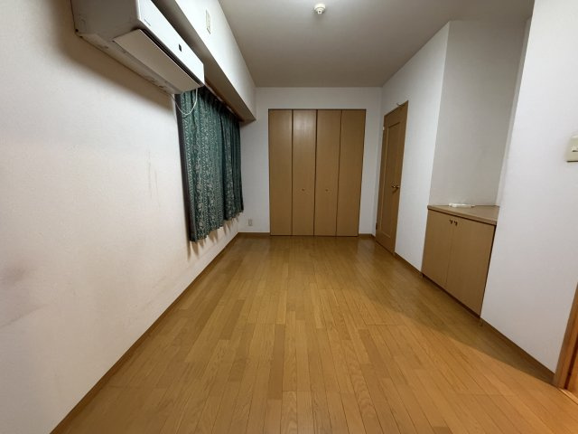 ゼファー熱海シーヒルズの洋室
