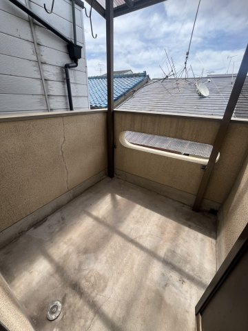 高石加茂　戸建てのバルコニー|開放的で明るい空間を演出してくれるバルコニーです