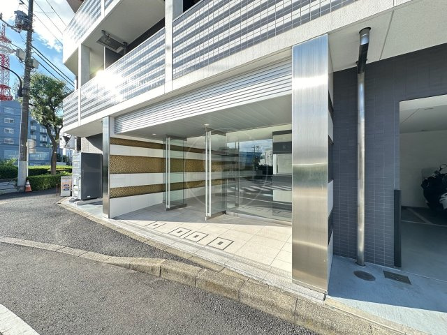 メイクスデザイン千鳥町アジールコートのエントランス