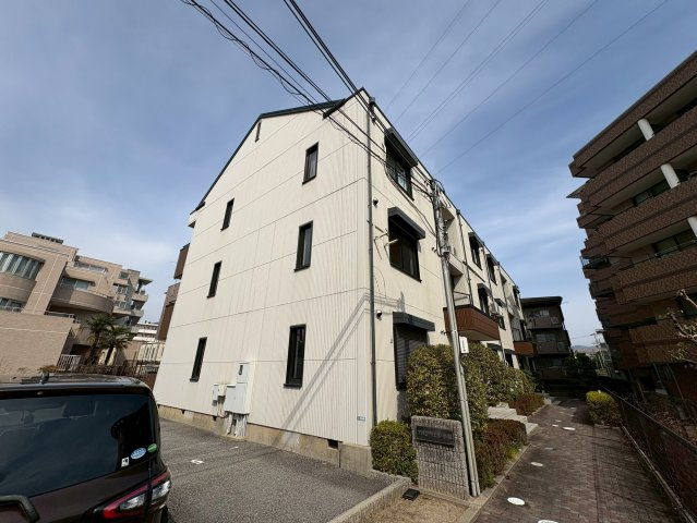 アバンウェル小林