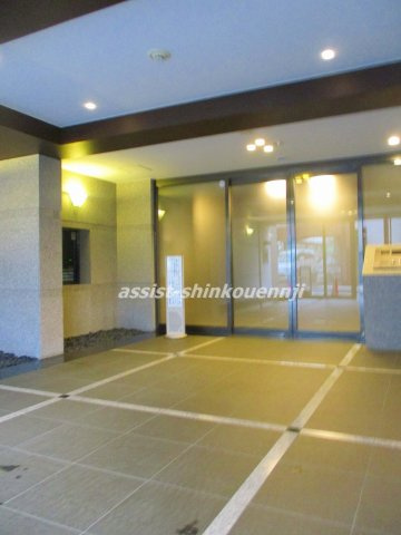 ルーブル中野富士見町伍番館のエントランス