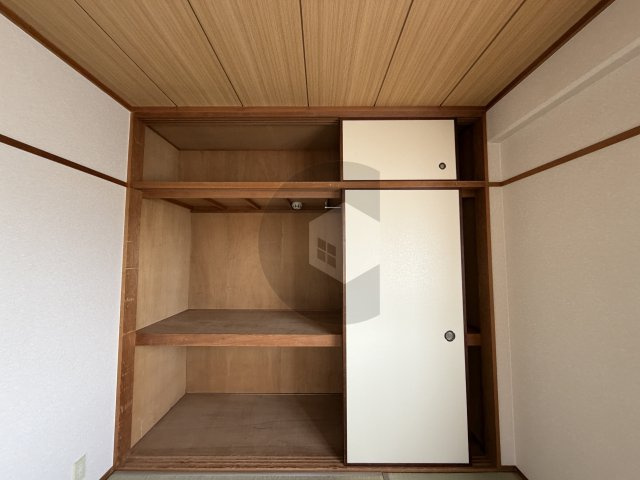 シャトー中野の収納