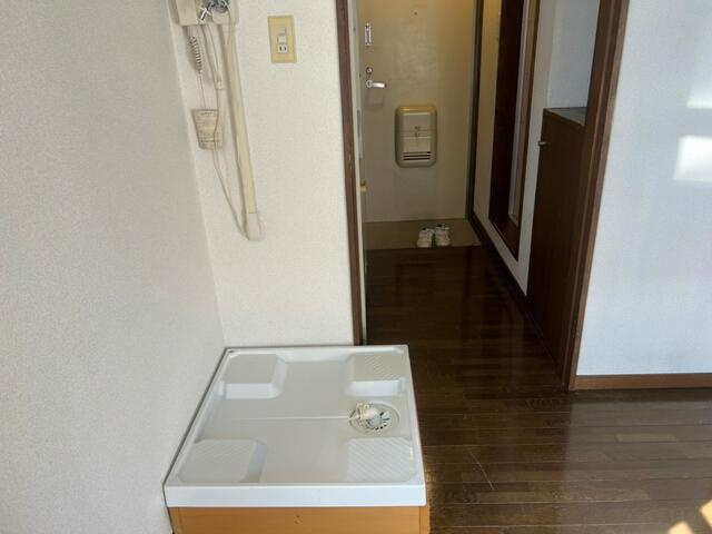 室内洗濯機置場も完備