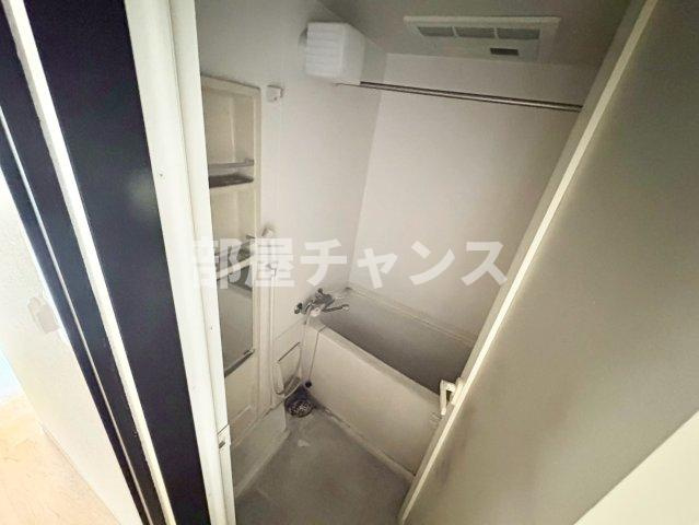 ベレーサ名駅ウエストの浴室