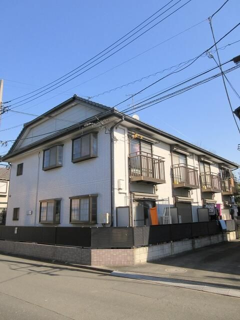 ファミールの外観