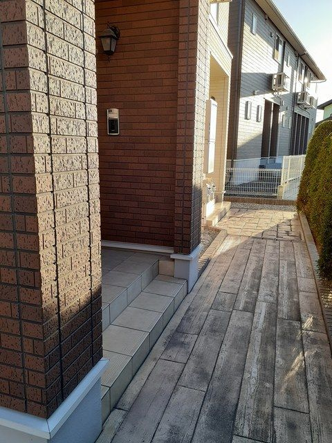 フェスターレⅢのエントランス