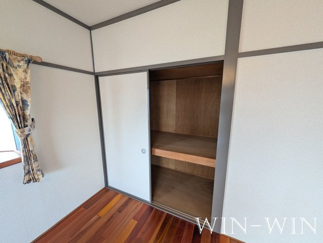 ユトリロ上地町の収納