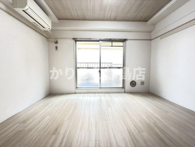 東洋プラザ蒲生の居間・リビング