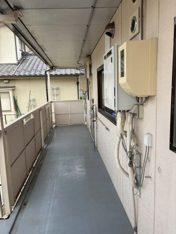 長野県松本市松原　一棟アパートのバルコニー