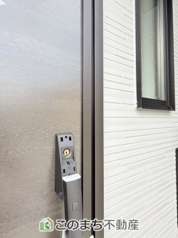 リガーレ宇都宮市鶴田町28期の設備|玄関キーは上下２箇所のダブルロックキーで安全に配慮してます☆
