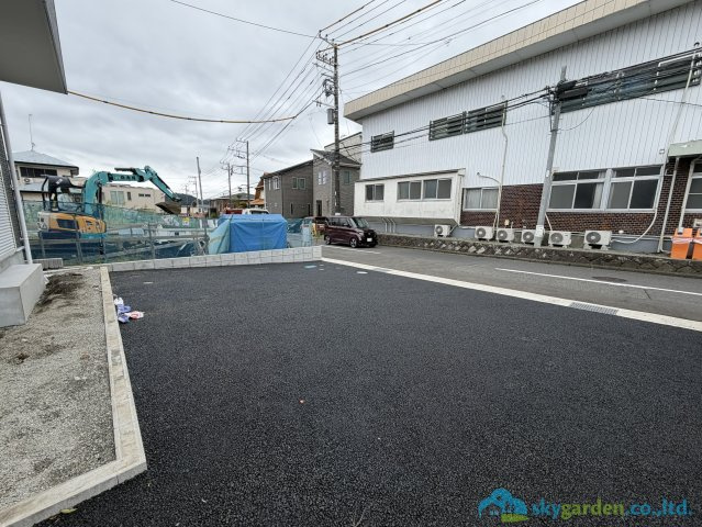 秦野市ひばりケ丘第2　新築戸建　全4棟1号棟の駐車場