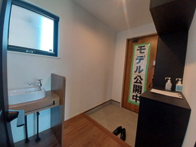 宇土市高柳町の中古一戸建の玄関