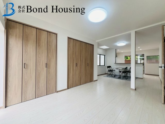 内装リフォーム済み物件　中野1丁目　中古戸建の居間・リビング
