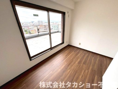 【内装】 | メゾン本町 | 明るい室内です