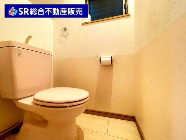 布市町2丁目中古戸建のバルコニー|少々の雨が降っても大丈夫なインナーバルコニー♪