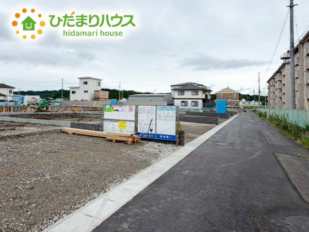 いわき市平城東1丁目第1　新築戸建　11号棟の前面道路含む現地写真|スーパー至近で、お買い物に便利な立地です(#^^#)