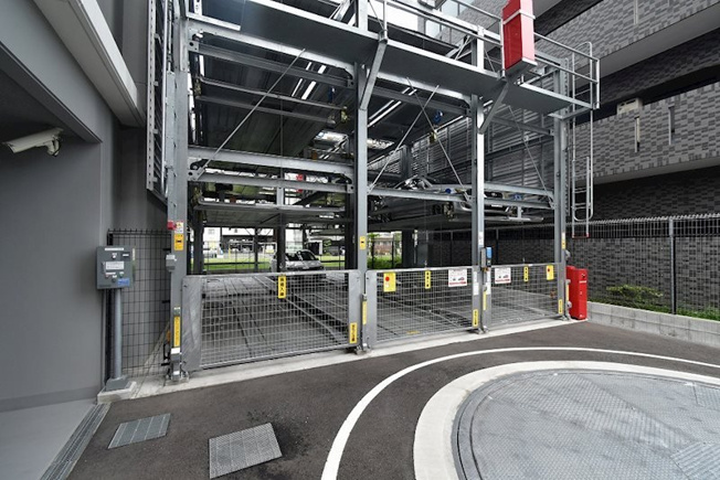【駐車場】コンフォリア江坂広芝町