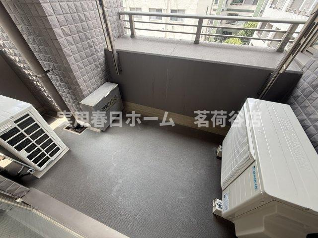 【バルコニー】