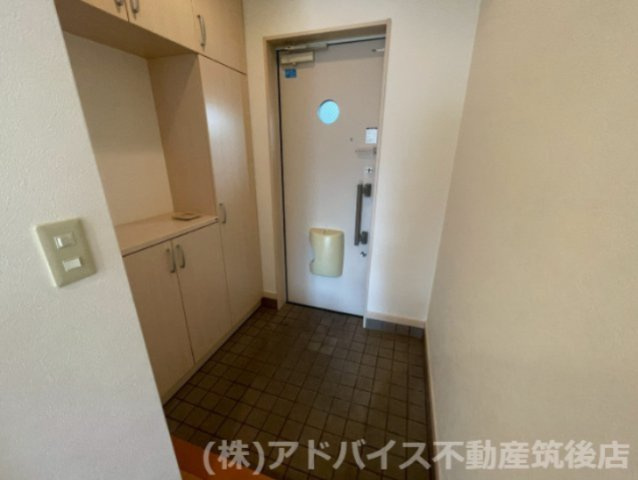 ドリームマンションの玄関