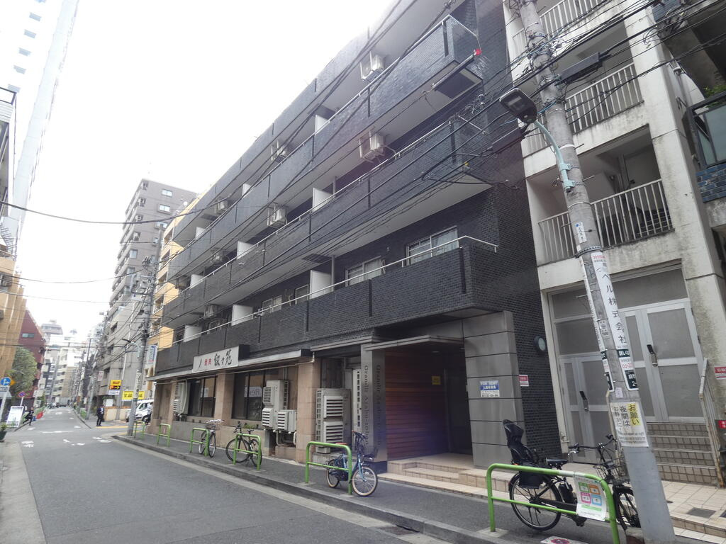グランディール麻布十番の外観|落ち着いた雰囲気の外観です