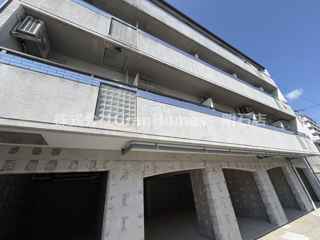 スクエアメゾン鈴蘭台の外観
