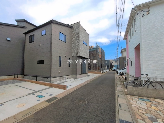 《仲介手数料無料》見沼区大字南中野1180-5新築一戸建て
