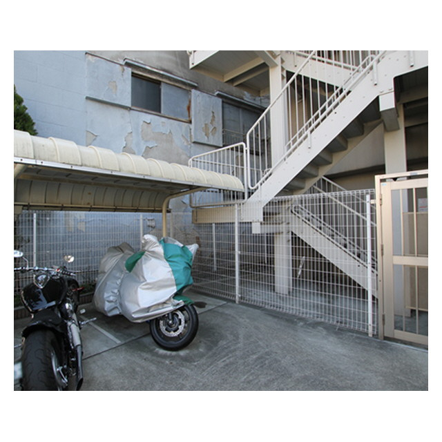 ドゥーエ向島Ⅱのその他共用部分|バイク置き場