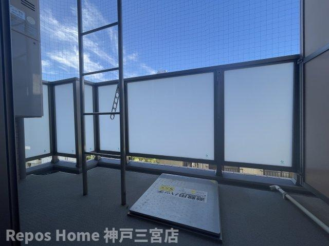 エステムコート神戸県庁前IVグランディオのバルコニー