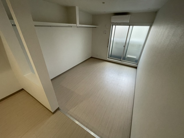 【寝室】ＣＯＬＬＩＮＡ隅の浜 