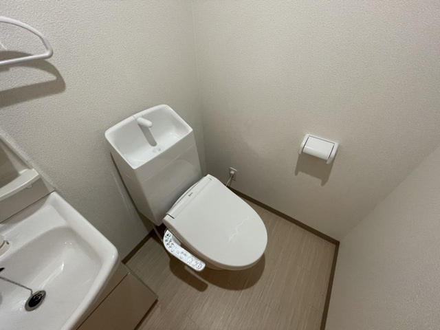【トイレ】ＣＯＬＬＩＮＡ隅の浜