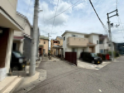 【周辺】 | 和田町　中古一戸建 | 【前面道路】前面道路の幅は約4.9ｍです！開放感のある広々とした前面道路です♪